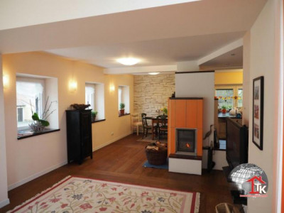 TOP 3-FH  in Leutershausen - OT, Nähe Ansbach, mit Sauna, Kachelofen, Biogas etc. (STARKE RENDITE)