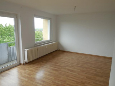 Bezugsfertige 3-Zimmer-Maisonettwohnung mit Balkon