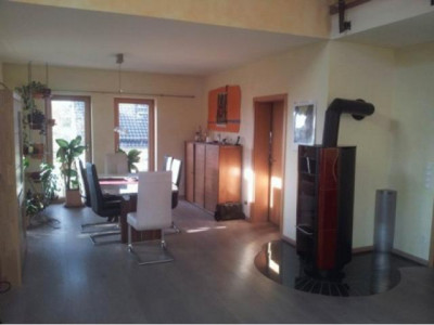 Sehr schönes Wohnhaus inkl. Büroetage in ruhiger Hanglage