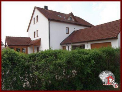 Renditestark!! Wohn- und Geschäftshaus mit Garagen und Stellplätzen in Dinkelsbühl