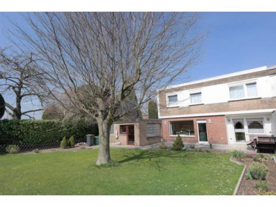 Familienfreundliches Haus mit großzügigem und sonnenverwöhntem Garten