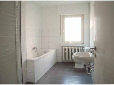 Frisch sanierte und renovierte 2-Zimmer Dachgeschosswohnung  im Herzen von Bad Neuenahr-Ahrweiler