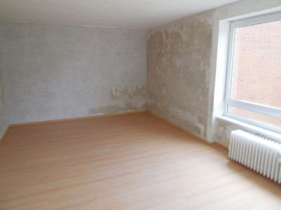 Große 4-Zimmer-Wohnung mit Balkon in Fredenberg