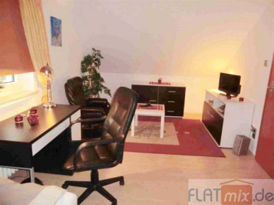 FLATmix.de / Hochwertiges, komplett neu möbliertes Apartment in guter Lage