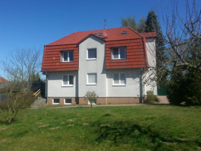 Hell und geräumig!! 96 m² mit vier Zimmern suchen neue Familie !!