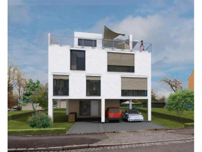 Zentrales Wohnen mit Sonnenterrasse und überdachtem Stellplatz