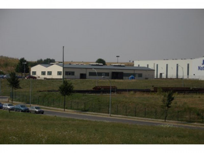 Produktionshallen mit Büroräumen und Erweiterungsgrundstück zur vielseitigen Nutzung