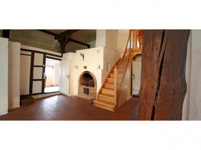 fi-con Immobilien * Traumhaftes Fachwerkensemble mit Pool-Haus in idyllischer Lage