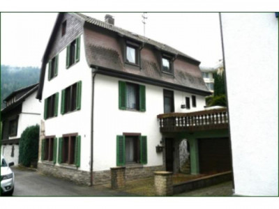 Gepflegtes, geräumiges Einfamilienhaus in 77761 Schiltach