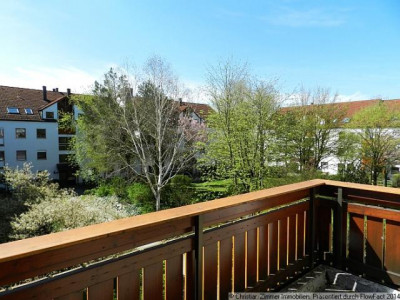 Perfekt geschnittene 3 Zimmerwohnung mit Südbalkon in Siegertsbrunn