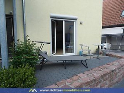 1,5 ZKB in renoviertem Bauernhaus mit begrüntem Innenhof und Terrasse