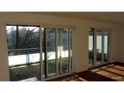 Penthousewohnung mit See Blick, direkt am Stadtpark; Seniorengerecht in Castrop-Rauxel zu vermieten.