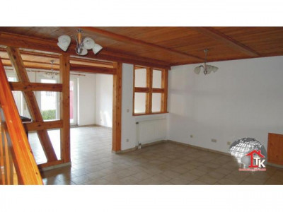 Schöne gepflegte, helle Doppelhaushälfte in ländlicher Gegend - Sondernohe zum vermieten.