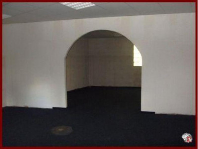 Sehr große Gewerberäume für Indoor, Videothek uvm. mit Stellplätzen in Feuchtwangen