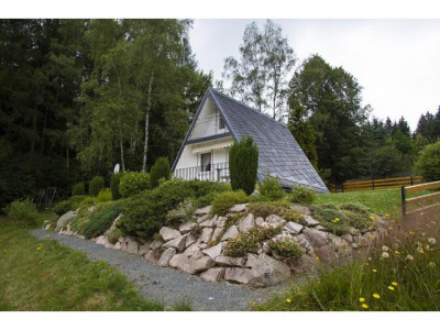 Von Privat, provisionsfrei, gepflegtes Ferienhaus in schöner Alleinlage