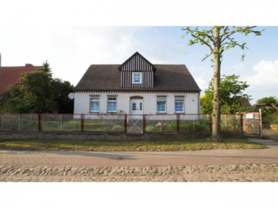 Einfamilienhaus auf schönem 3100m2 Grundstück - Miete oder Kauf