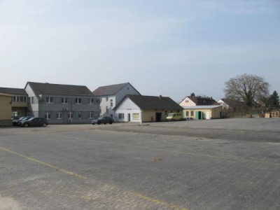 Entwicklungsfähiges ehemaliges Industrieareal mit alten Hallen und Büros in Bendorf