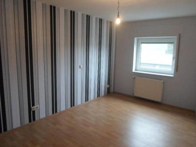 **Sehr schöne2,5-Zimmerwohnung in Düren-Gürzenich im gepflegten Mehrfamilienhaus**