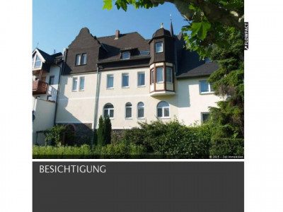 Interessantes Mehrfamilienhaus mit tollem Rheinblick