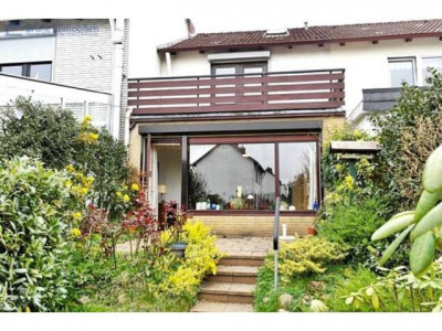 BRUNE IMMOBILIEN - Bremerhaven-Eckernfeld: Little Townhouse