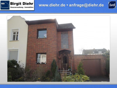 Mönchengladbach-Hardterbroich: Das perfekte Familienheim • www.diehr.de