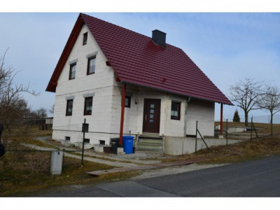 Einfamilienhaus mit Doppelgarage im Weimarer Land!