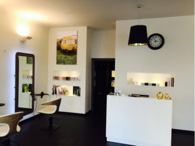 SZENEVIERTEL BESTLAGE wunderschöne sanierte Gewerbeeinheit als Kapitalanlage