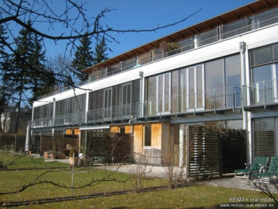 Große Südterrasse, schöne Aussicht, Top-Ausstattung!