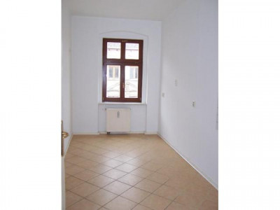 Single 1-Raum-Wohnung in Hochparterre in ruhigem Haus - Emmerichstraße