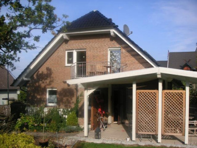 Einfamilienhaus mit großen Garten und separat vermieteter Einliegerwohnung in Odenspiel