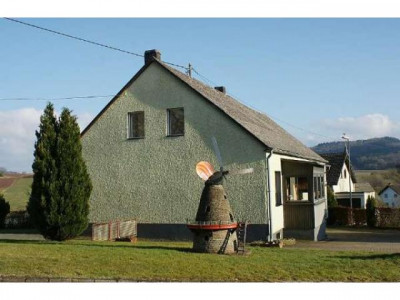 Notverkauf nur 90000€ ! Hier stimmt der Preis!  Landhaus mit 1.529 m² Grundstück