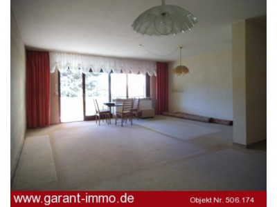 Perfekt im Grünen für ein junges Paar oder als Altersruhesitz!