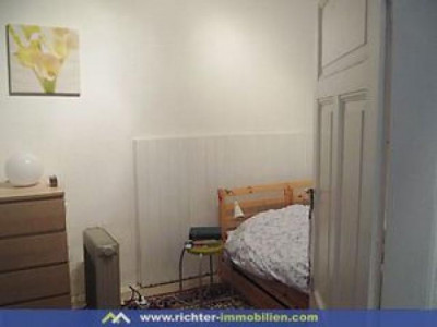 Studentenwohnung mit viel Ruhe fürs Lernen