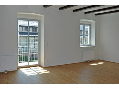 D-Berlin-Mitte-Eigentumswohnung-2-ZKB- in guter, zentraler und gepflegter Lage mit Potenzial!!