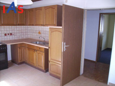 *Helle 5-Zimmer-Erdgeschosswohnung mit Terrasse, Garage und Garten in Seugast zu verkaufen*