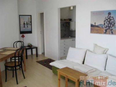 FLATmix.de /  Möblierte  1-Zi-Muster-Wohnung mit BALKON, möbliert