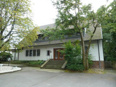 !! Attraktives Wohnen im 3-Familienhaus !!! Provisionsfrei !