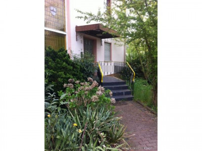 RUSTIKALES MEHRGENERATIONENHAUS. Dieser Rohdiamant muss noch  nach Ihren Wünschen geschliffen werden