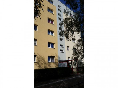 3 Zimmer Wohnung im 2. OG