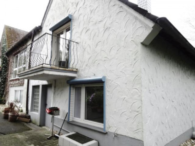 SCHNUCKELIGES ANBAUHAUS IN GRÜNER LAGE SUCHT NETTE MIETER !!!