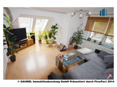 Stillvolle eingerichtete Dachgeschosswohnung ! Ab 01.06.2015