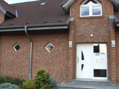 9060* Top-Erdgeschoßwohnung in ländlicher Lage