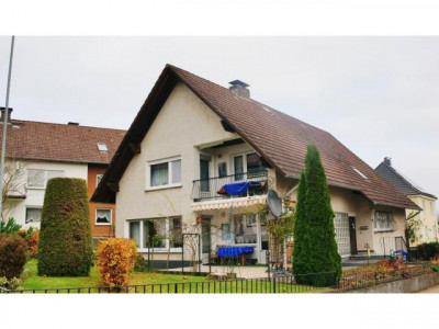 Ein- bis Zweifamilienhaus in Beverungen!