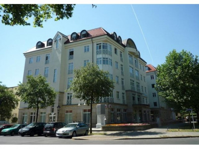 Repräsentative Kanzlei- oder Bürofläche in sehr gepflegtem Geschäftshaus