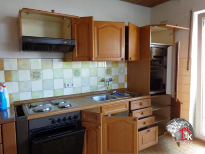 Schönes Haus für bis zu 2 Familien mit tollem Garten, EBK in Igersheim