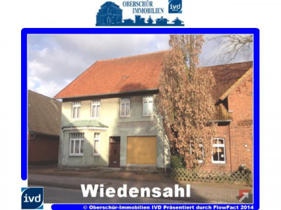 Ein Rohdiamant der auf ihren 