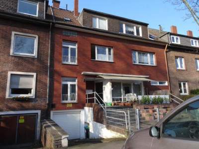 ca.103 qm, 3 Zimmer, Küche, Diele, Bad, Duisburg, Innenstadtnah, 3Familien-Haus