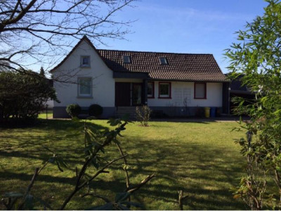 Freistehendes Einfamilienhaus mit großem Grundstück in Traumlage zwischen Haan und Solingen-Wald!