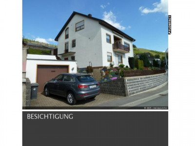 Gepflegtes Einfamilienhaus mit Einliegerwohnung mit tollem Rheinblick!