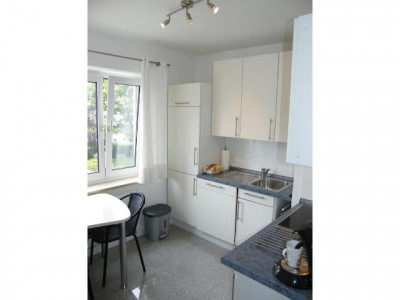 Schöne sanierte 2er WG geeignete Wohnung mit EBK, Balkon, 49 m², 1.OG, ab 01.07.2015